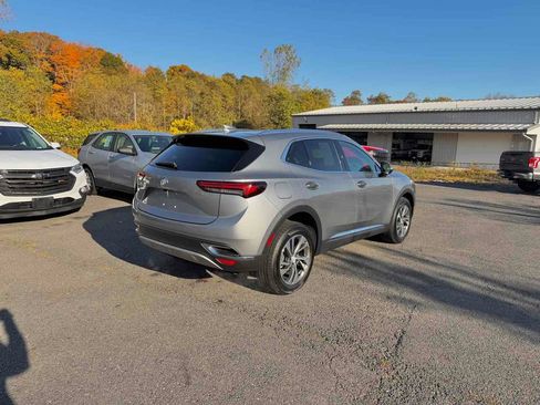 Used 2023 Buick Envision Essence image 7