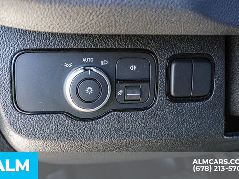 Used 2024 Mercedes-Benz Sprinter 2500 image 50