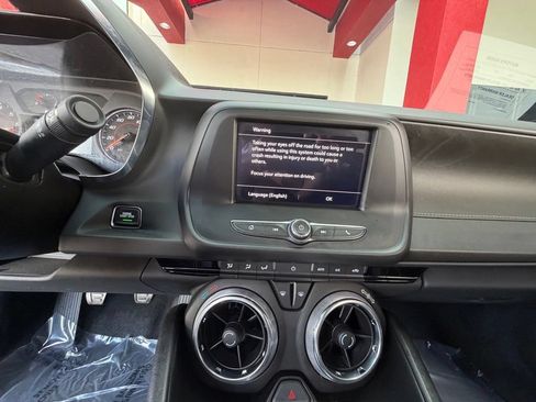 Used 2022 Chevrolet Camaro LT RWD image 22