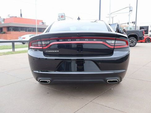 Used 2023 Dodge Charger SXT RWD image 4