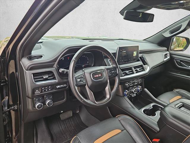 Used 2023 GMC Yukon AT4 w/ Technology Package AWD/4WD image 10