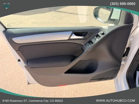Used 2012 Volkswagen Golf TDI FWD image 25