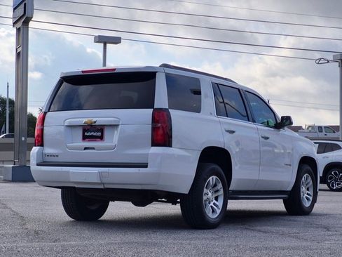 Used 2020 Chevrolet Tahoe LT w/ Luxury Package RWD image 5