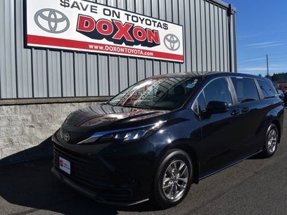 Certified 2023 Toyota Sienna LE