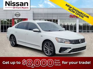Used 2017 Volkswagen Passat 1.8T R-Line FWD video 1