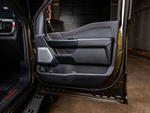 Used 2025 Ford F150 Raptor image 36