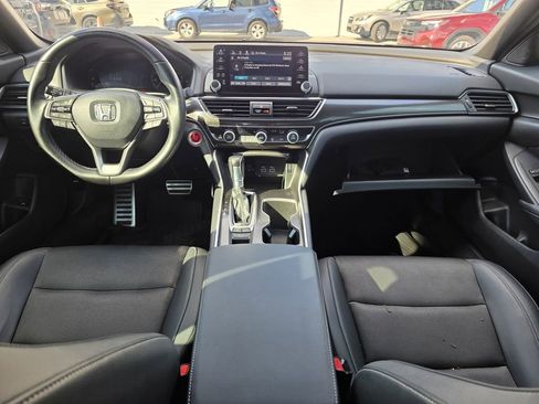 Used 2022 Honda Accord Sport image 11