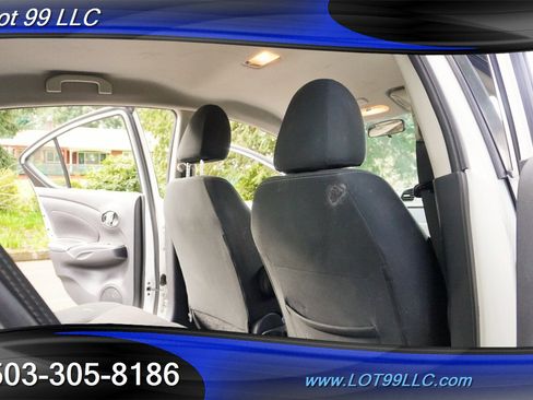 Used 2019 Nissan Versa SV image 23