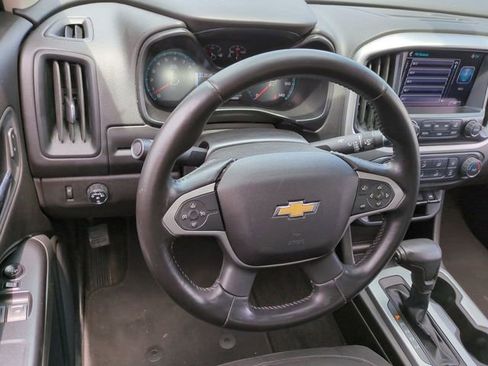 Used 2016 Chevrolet Colorado LT w/ LT Convenience Package RWD image 15