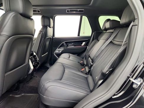 Certified 2024 Land Rover Range Rover SE AWD/4WD image 38