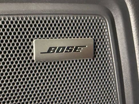 New 2026 Porsche Macan image 28