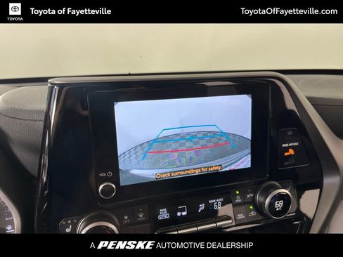 Certified 2026 Toyota Highlander XLE AWD/4WD image 31