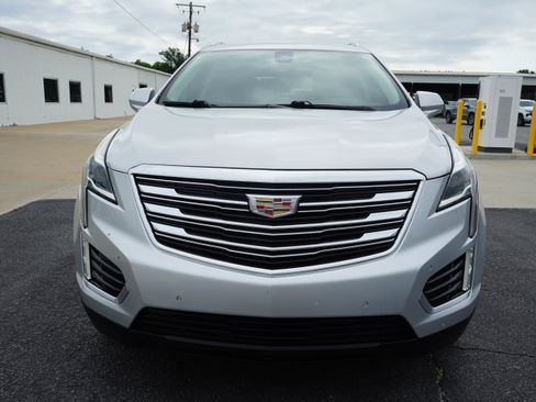 Used 2018 Cadillac XT5 Premium Luxury FWD image 8