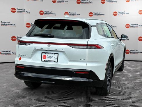 New 2026 Toyota Crown Signia AWD/4WD image 7