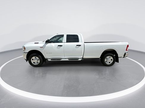Used 2022 RAM 3500 Tradesman w/ Chrome Appearance Group AWD/4WD image 5