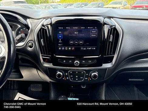Used 2020 Chevrolet Traverse LT FWD image 21