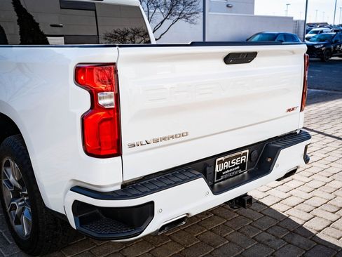 Used 2019 Chevrolet Silverado 1500 RST image 17