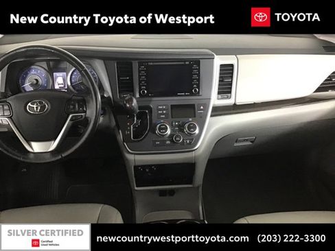 Certified 2020 Toyota Sienna XLE Premium image 13