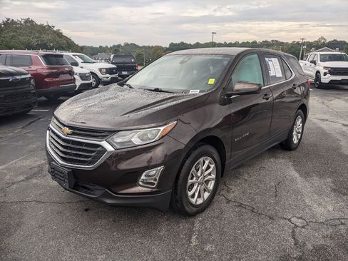 Certified 2020 Chevrolet Equinox LT w/ LPO, Floor Liner Package image 5