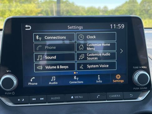 Used 2024 Nissan Sentra SV FWD image 26