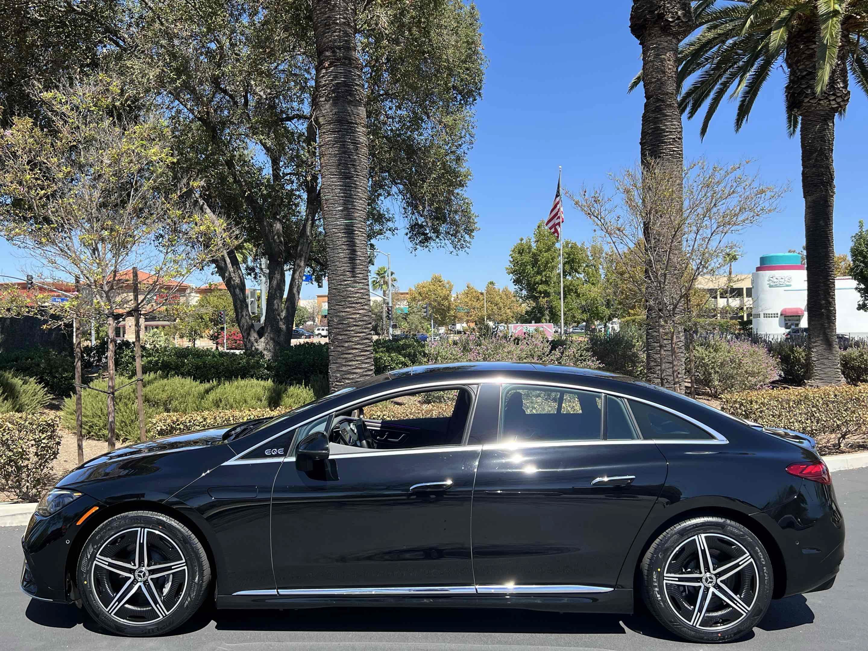 Used 2023 Mercedes-Benz EQE 350+ 4MATIC Sedan w/ Exclusive Trim Package image 21