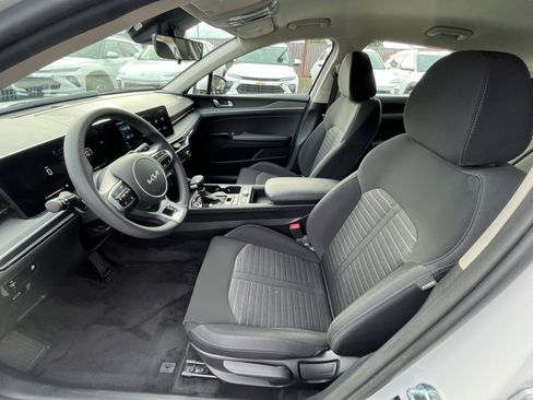 Used 2025 Kia K5 LXS image 25