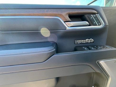 Used 2024 Chevrolet Silverado 1500 High Country image 6