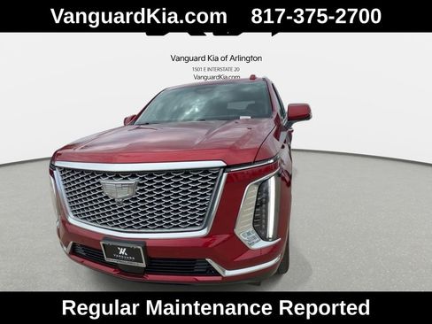 Used 2025 Cadillac Escalade Premium Luxury Platinum RWD image 3