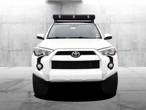 Used 2016 Toyota 4Runner SR5 image 4