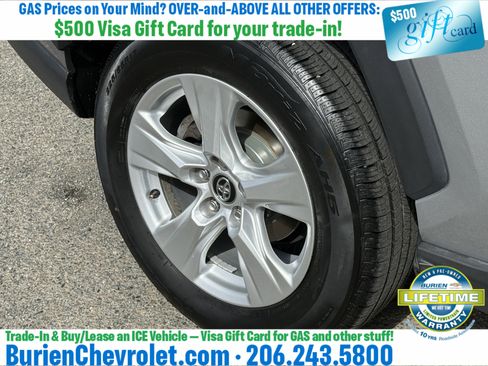 Used 2020 Toyota RAV4 XLE AWD/4WD image 28