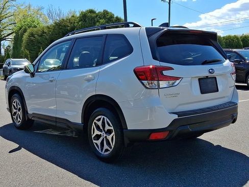 Used 2024 Subaru Forester Premium AWD/4WD image 4