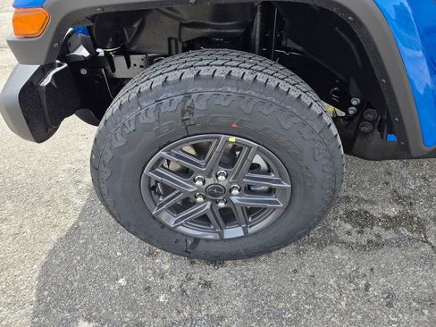 New 2026 Jeep Gladiator Sport image 9