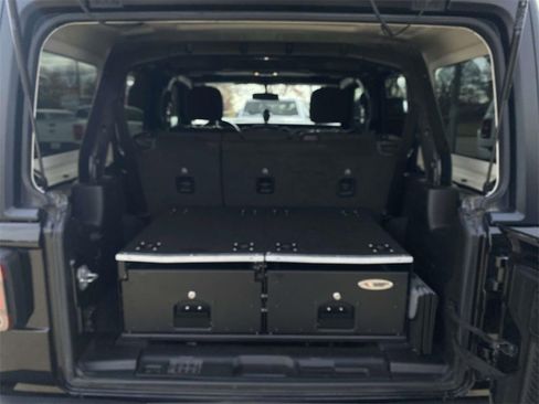 Used 2022 Jeep Wrangler Unlimited Sport image 45