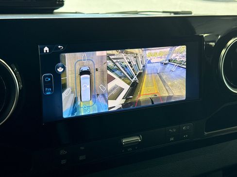 New 2026 Mercedes-Benz Sprinter 2500 image 18