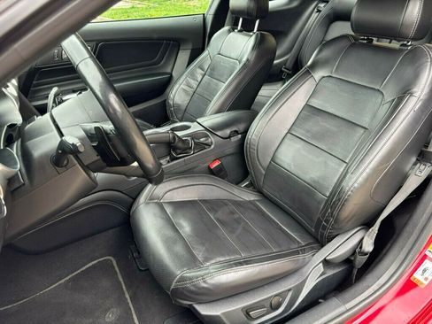 Used 2022 Ford Mustang GT Premium w/ Equipment Group 401A image 12