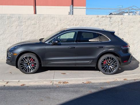 Certified 2023 Porsche Macan S image 2