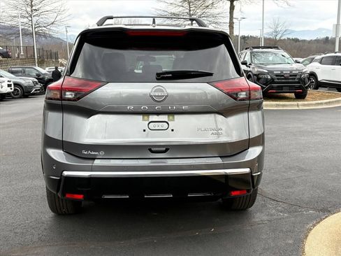 New 2026 Nissan Rogue Platinum image 6