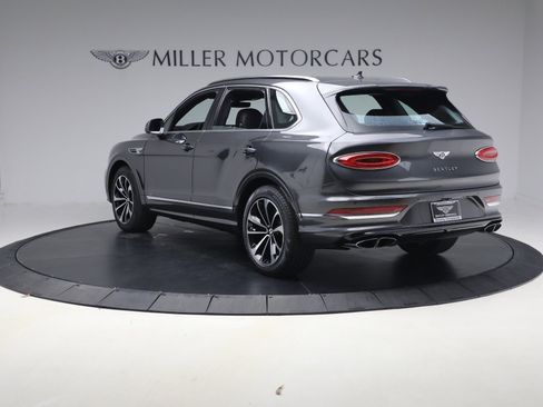 Certified 2021 Bentley Bentayga image 5