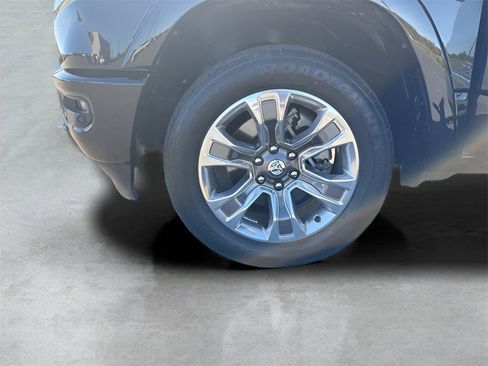 Used 2023 RAM 1500 Limited w/ Trailer Tow Group image 30