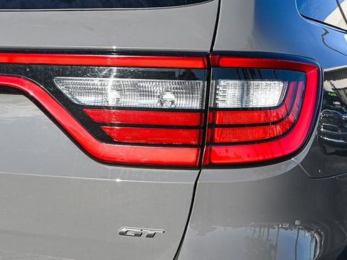 Used 2025 Dodge Durango GT image 9