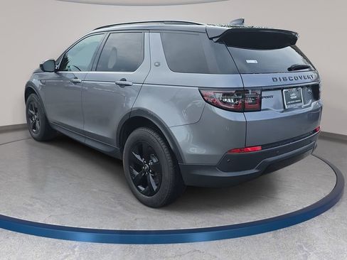 Used 2023 Land Rover Discovery Sport S image 8