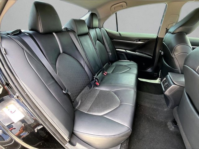 Used 2019 Toyota Camry XSE FWD image 29
