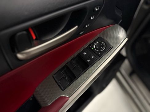 Used 2018 Lexus IS 300 F Sport image 25