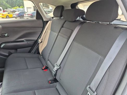 Used 2025 Hyundai Kona SEL FWD image 29
