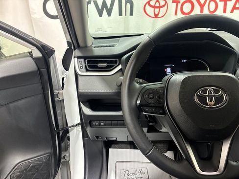 Used 2025 Toyota RAV4 XLE Premium AWD/4WD image 24