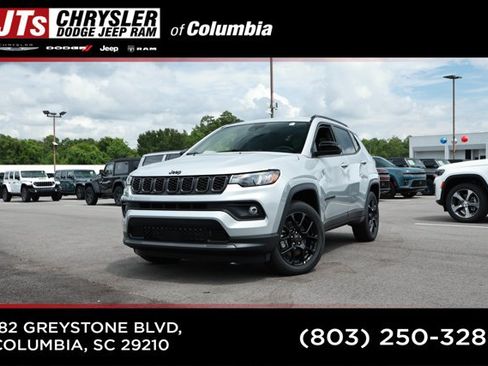 New 2026 Jeep Compass Latitude AWD/4WD image 1