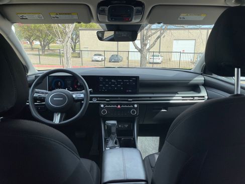 Used 2025 Hyundai Tucson SEL image 36