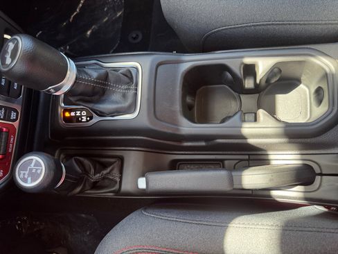 New 2026 Jeep Wrangler Rubicon AWD/4WD image 15