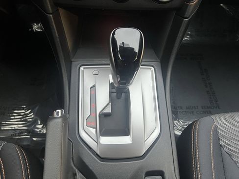 Used 2023 Subaru Crosstrek 2.0i Premium image 37