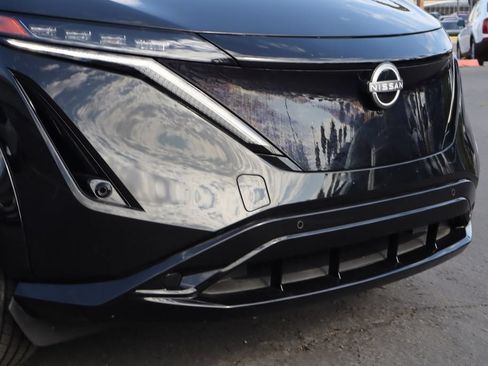 Used 2023 Nissan Ariya FWD image 9